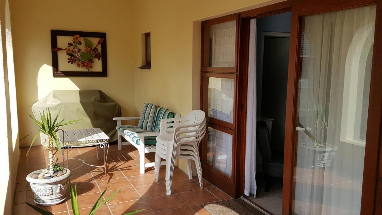 Smuts Ave. Guest Rooms Hermanus Εξωτερικό φωτογραφία